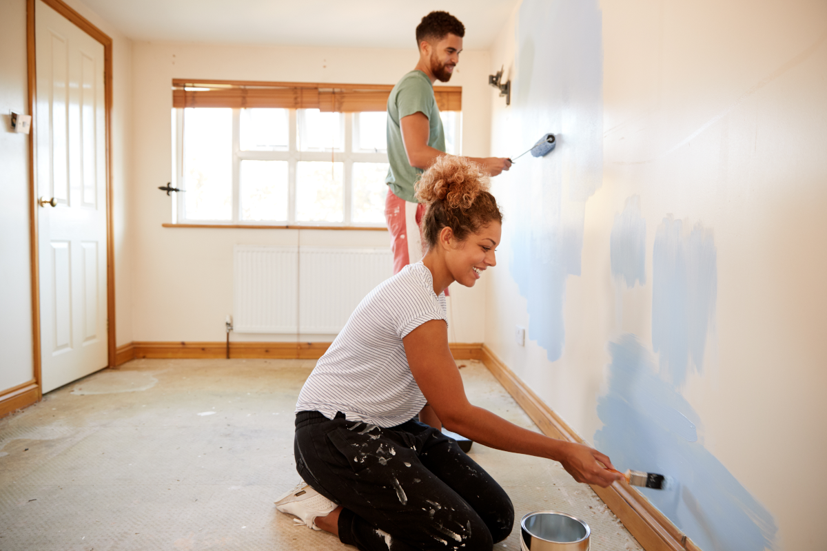Est-ce que je peux peindre un mur dans mon appartement ? Si oui, quelles sont les obligations à respecter ?>
